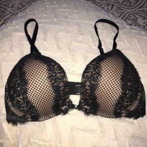 *Like new* Victoria Secret Bombshell/plunge Bra